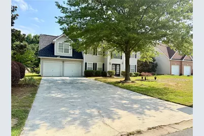 2457 Wall Street SE, Conyers, GA 30013 - Photo 2