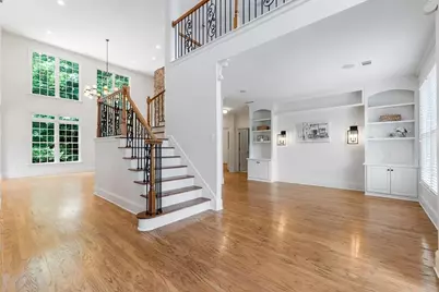 6915 Carmel Court, Suwanee, GA 30024 - Photo 10