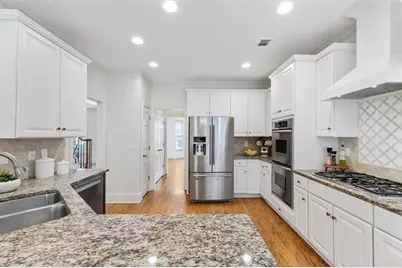 6915 Carmel Court, Suwanee, GA 30024 - Photo 18