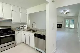 5376 Cherry Wood Dr, Stone Mountain, GA 30083 - Photo 2