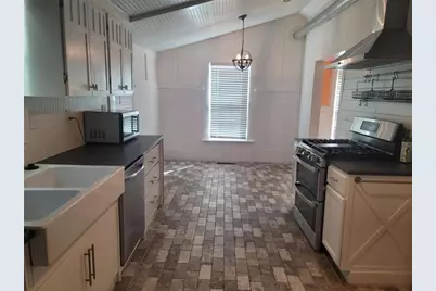 5246 W Mountain Street W, Stone Mountain, GA 30083 - Photo 6