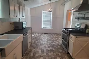 5246 W Mountain Street W, Stone Mountain, GA 30083 - Photo 6