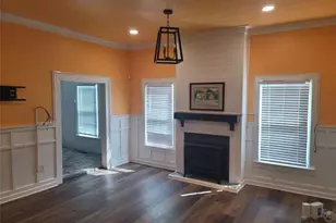 5246 W Mountain Street W, Stone Mountain, GA 30083 - Photo 4