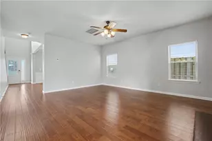 7646 Crawford Ct, Fairburn, GA 30213 - Photo 12