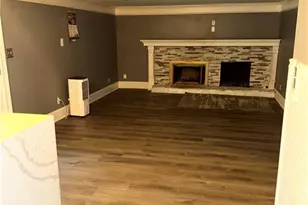 7423 Chilton Ln, Riverdale, GA 30296 - Photo 8