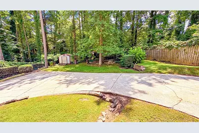 3418 Valley Ridge Terrace SW, Atlanta, GA 30331 - Photo 16