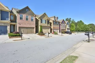 2649 Sardis Chase Ct, Buford, GA 30519 - Photo 2