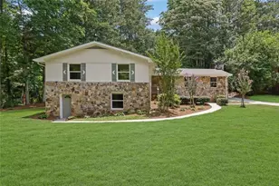 2270 Addison Rd NE, Marietta, GA 30066 - Photo 1