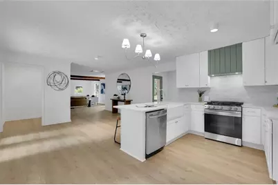 2270 Addison Road NE, Marietta, GA 30066 - Photo 16