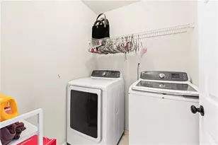 1055 Grace Dr, Lawrenceville, GA 30043 - Photo 18