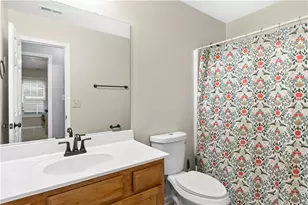 1055 Grace Dr, Lawrenceville, GA 30043 - Photo 20
