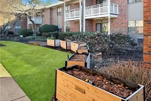 475 Mount Vernon Hwy, Atlanta, GA 30327 - Photo 46