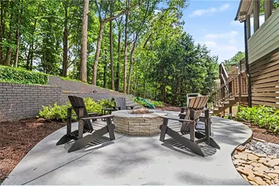 1711 W Nancy Creek Drive NE, Atlanta, GA 30319 - Photo 36