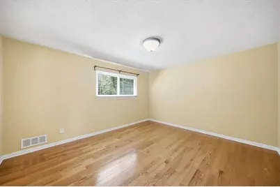 4701 Flat Shols Rd, Union City, GA 30291 - Photo 14