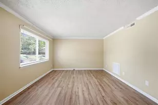 4701 Flat Shols Rd, Union City, GA 30291 - Photo 6