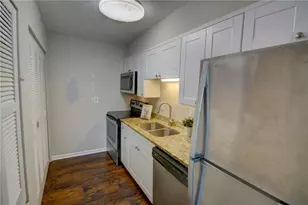 6241 Overlook Rd, Peachtree Corners, GA 30092 - Photo 8