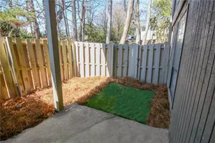 6241 Overlook Rd, Peachtree Corners, GA 30092 - Photo 10