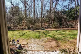 6241 Overlook Rd, Peachtree Corners, GA 30092 - Photo 20