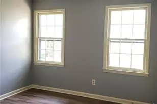 1011 Forest Park Ln, Suwanee, GA 30024 - Photo 8