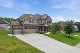4863 Highland Wood Dr, Auburn, GA 30011 - Photo 4