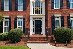 2705 Montclair Pl, Snellville, GA 30078 - Photo 2