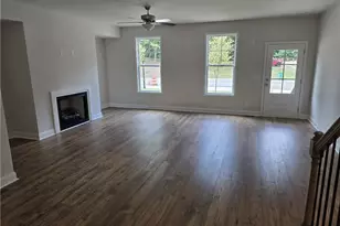 1302 Ainsworth Alley, Sugar Hill, GA 30518 - Photo 4