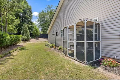 521 Embassy Walk, Winder, GA 30680 - Photo 28