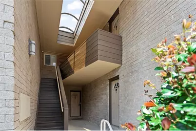 346 Carpenter Drive #67, Atlanta, GA 30328 - Photo 2