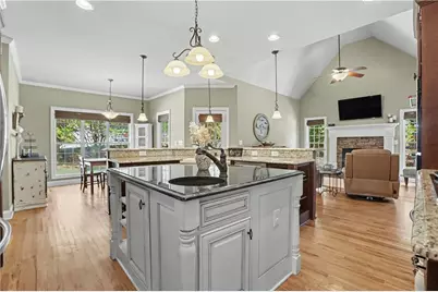 124 Waterford Court, Jefferson, GA 30549 - Photo 12