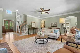 124 Waterford Ct, Jefferson, GA 30549 - Photo 6