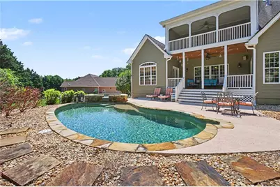 124 Waterford Court, Jefferson, GA 30549 - Photo 4