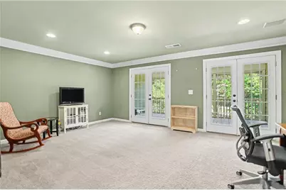 124 Waterford Court, Jefferson, GA 30549 - Photo 32