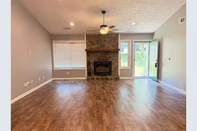 2845 Appling Way NW, Kennesaw, GA 30152 - Photo 2