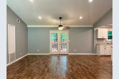 2845 Appling Way NW, Kennesaw, GA 30152 - Photo 4
