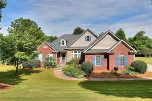 2008 Jefferson Hall Dr, Monroe, GA 30656 - Photo 2