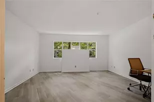 483 Sherman Way, Decatur, GA 30033 - Photo 8