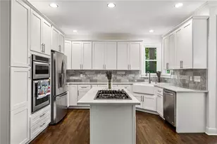 796 Asheview Ct, Marietta, GA 30068 - Photo 8