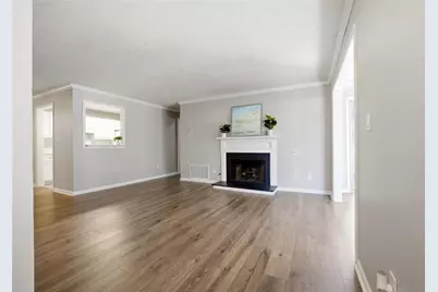 405 Natchez Trace, Sandy Springs, GA 30350 - Photo 4