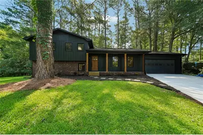 512 Wood Forest Court, Marietta, GA 30066 - Photo 2