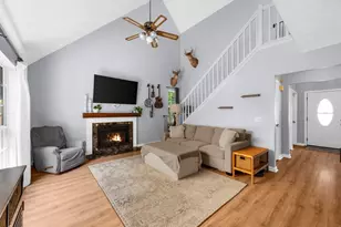 503 E Lake Ct, Woodstock, GA 30188 - Photo 10