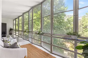 3060 Pharr Ct N, Atlanta, GA 30305 - Photo 2