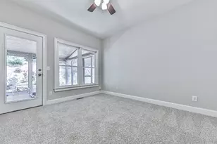 422 Old Deerfield Ln, Woodstock, GA 30189 - Photo 20