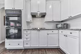 422 Old Deerfield Ln, Woodstock, GA 30189 - Photo 18