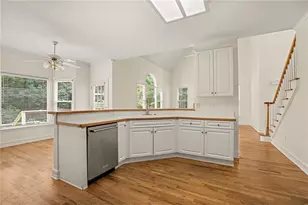 3895 Montglenn Ct, Cumming, GA 30041 - Photo 22
