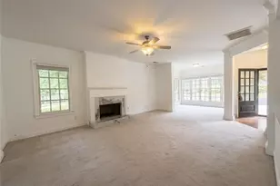 625 Aunt Lucy Ln SW, Smyrna, GA 30082 - Photo 6
