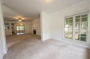 625 Aunt Lucy Ln SW, Smyrna, GA 30082 - Photo 4