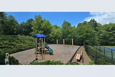 3811 Roxfield Dr, Buford, GA 30518 - Photo 34