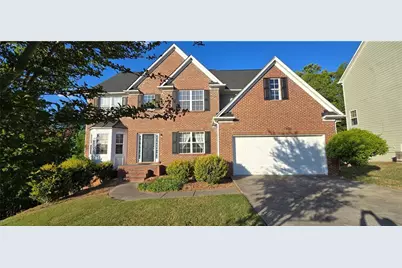 3811 Roxfield Dr, Buford, GA 30518 - Photo 1