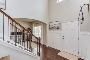 1429 Washington Rose Ave, Hoschton, GA 30548 - Photo 6