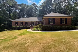 120 Oxford Ln, Fayetteville, GA 30215 - Photo 1